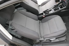 Audi A3 8P + Cabrio Sitz vorne rechts Beifahrersitz  2/3-Türer schwarz SHZ