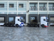 Herpa 1:87 - Konvolut 047 - 2 * Volvo FH 04 GL 4-achs Sattelzugmaschinen - weiß