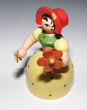 Miniatur Holz Figur Mädchen mit Brief Blume Setzkasten Erzgebirge DDR ??