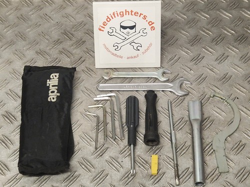 Bordwerkzeug tool kit - bordwerkzeug,