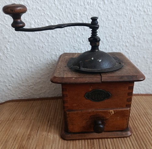 Antike kaffeemühle - antike,