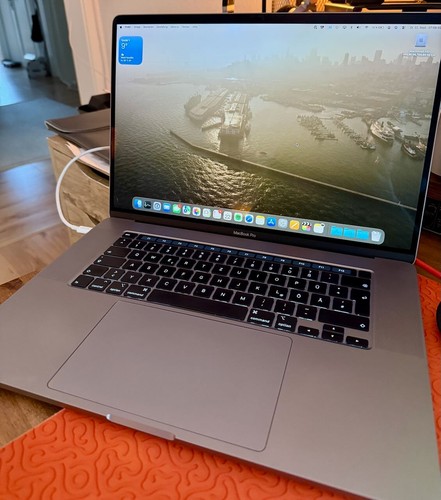 Apple macbook pro mit - pro, touch