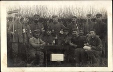Foto Ak Deutsche Soldaten in