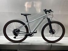 Cube ACID frostwhite'n'black 29" Mountainbike 12 Gang SRAM MTB Rock Shox Judy