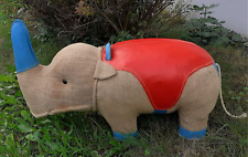 Rupfentier Nashorn "Nossi" v