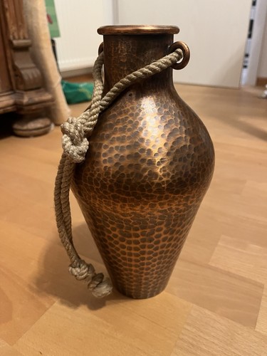Wall vase aus kupfer - (?), *