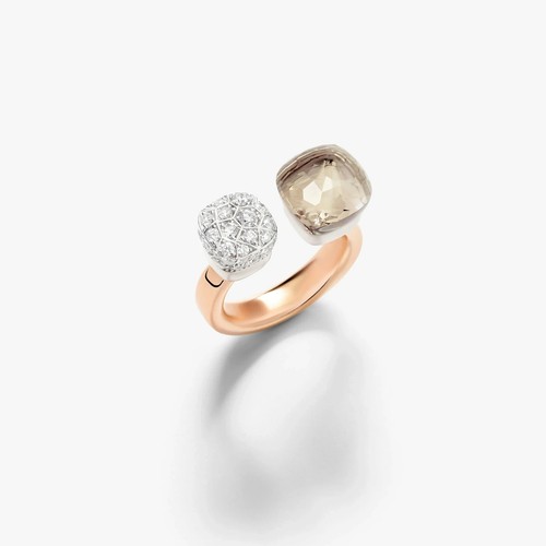 Antiker ring aus weißem - antiker,