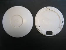 Paket mit 7 Stück UniFi Wlan Access Points und 6 PoE Injektoren