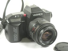 Yashica 200 AF SLR