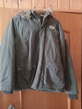 Jungen Kapuzen Winterjacke Parka khaki mit Patches Gr. 164-170, von dognose