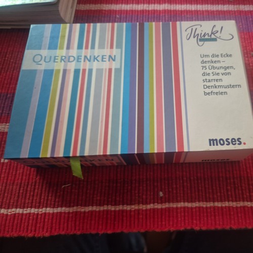 Kartenspiel zum rätseln - kartenspiel,