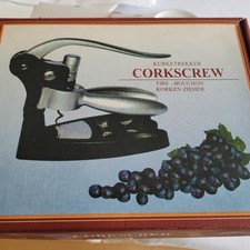 Professioneller Korkenzieher für Tischmontage