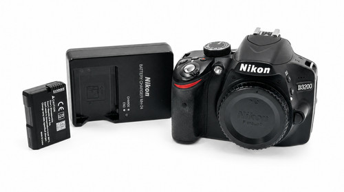 Nikon d3200 body dslr - nikon,