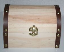 Dekoration kleine Truhe Holz  Schatztruhe 17,5 cm br 12 cm h  13,3 cm t Deko