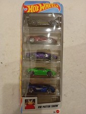 Hot Wheels HW Motor Show 5 Pack Aston Martin Ferrari Hotwheels 2025 Ovp