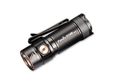 Fenix E18R V2.0 Taschenlampe