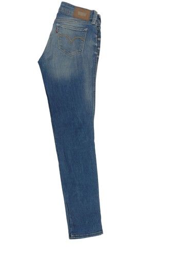 Levis demi curve - demi,