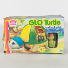 Neu in OVP 1985 Hasbro Preschool #7525 Glo Friends Schildkröte + Glo Hopper Figur