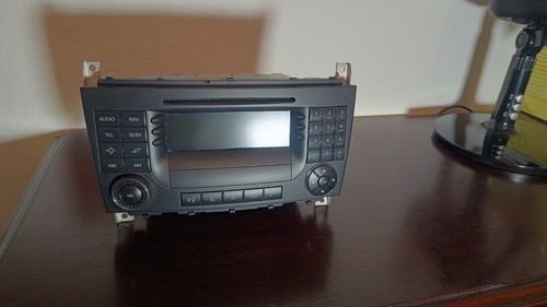 Original mercedes w203 radio - mercedes,