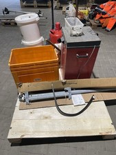 Konvolut Schmelzofen, Kupfer, Dachsparrenhalter Propangasflasche, Auftaugranulat