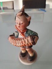 hummel figuren goebel Junge