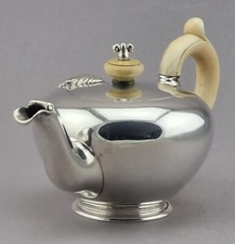 Kleine Teekanne 800 Silber