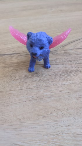 Geflügelter mondlöwe baby - mondlöwe,
