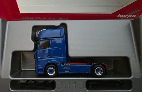 Herpa actros szm - actros, gigaspace
