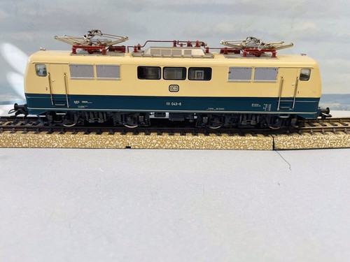 Märklin lok 111 - h0, 043-6