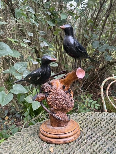 Skulptur vögel und wurzel - und,