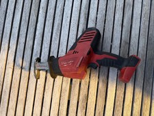 Milwaukee C18 HZ Säbelsäge