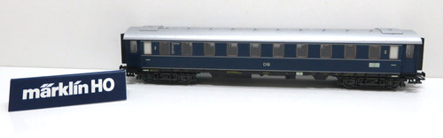 Schnellzugwagen b4üe - 2.kl.,