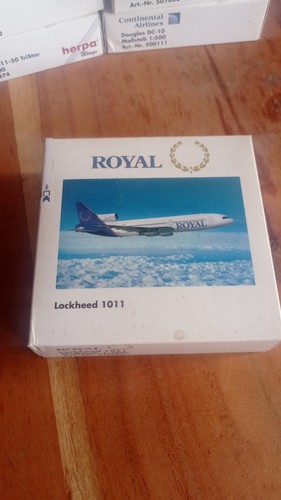 Herpa wings 500 - 1:500, royal