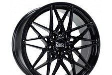 MAM B2 black painted 8x18" ET35 LK5 120 ML 72.6 Alufelgen 18 Zoll