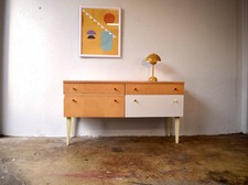 Schlichtes Vintage Sideboard