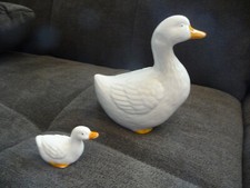 Porzellan-Dekor - 2 Tierfiguren Gänse - Höhe ca. 15cm und 4cm - bitte Text lesen