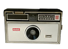 Kodak Instamatic 100 Vintage Filmkamera mit Lederetui Retro Fotografie