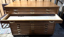 Alter Schubladenschrank Architektenschrank Planschrank 136 x 100cm 9 Laden Holz