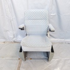 VW T4 Multivan Sitz links hinten Back to Back mit Fach für Kühlbox