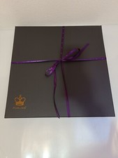 Purling Bold Black & White