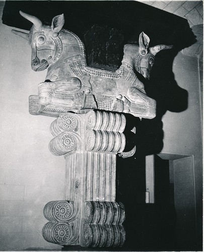 Paris 1950 louvre museum - -,