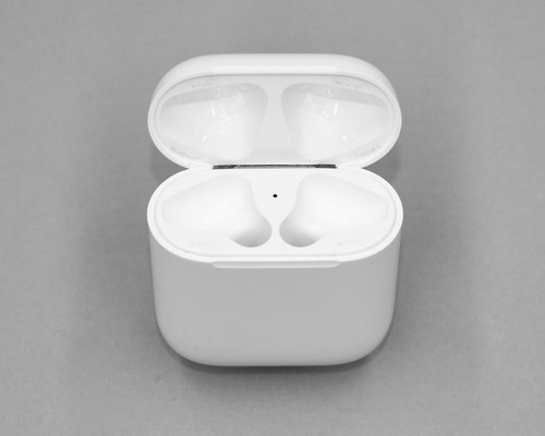 Original airpods ladecase - ladecase, 1.