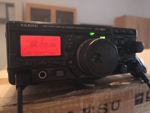 Yaesu 897 mit - ft-897, fp-30c