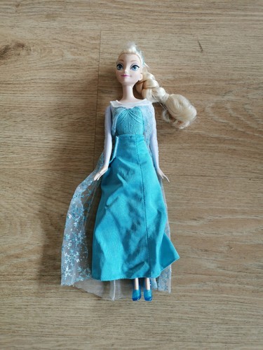 Elsa barbiepuppe - elsa,