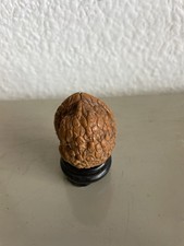 Walnuss Schnitzerei „Tausend