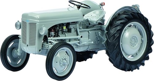 Schuco 450010400 traktor - 450010400,