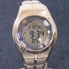 Retro Casio Solaruhr WV-100J