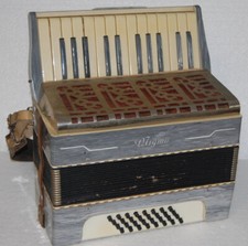 älteres Migma Akkordeon altes Musikinstrument Ziehharmonika Harmonika