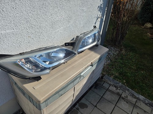 Scheinwerfer