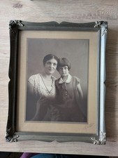 Antik Holz Bilderrahmen Warmsilber feine Eckornamente mit Foto Mutter + Tochter